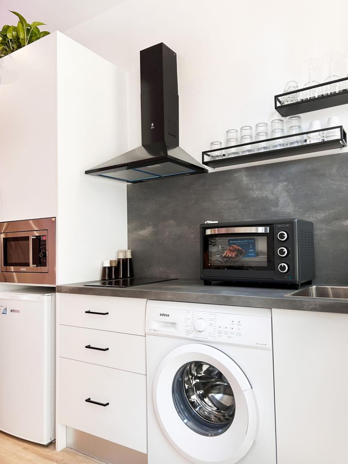 Apartamento Junto A Ruzafa Cerca Del Centro Valencia Eksteriør billede